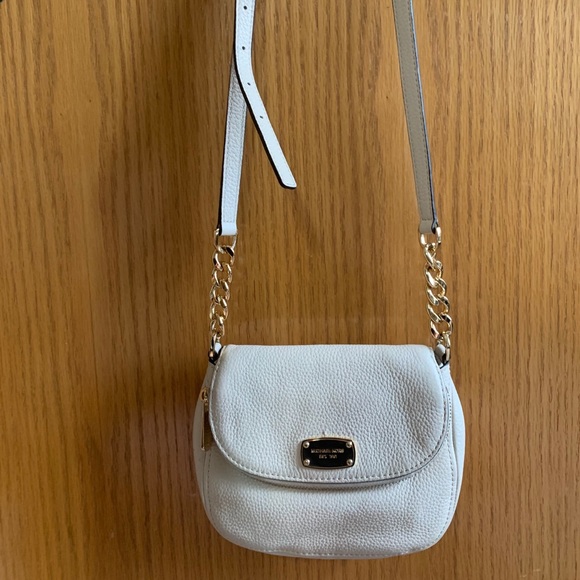 Micheal Kors crossbody purse and wallet - Picture 2 of 4